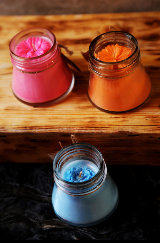 خرید شمع معطر خمره ای زیبا با رنگ بندی