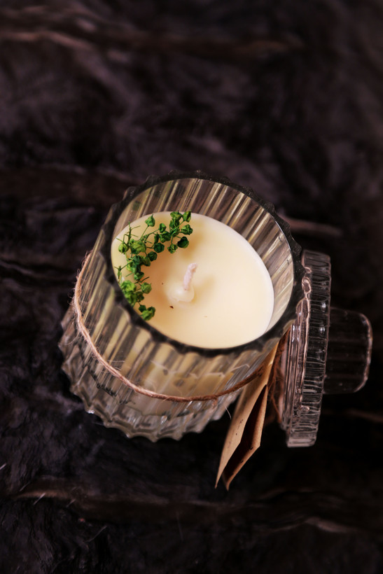 خرید شمع گیاهی معطر سویا با رنگ زرد